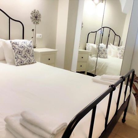 Apartamentos Turisticos Encanto Касерес Экстерьер фото