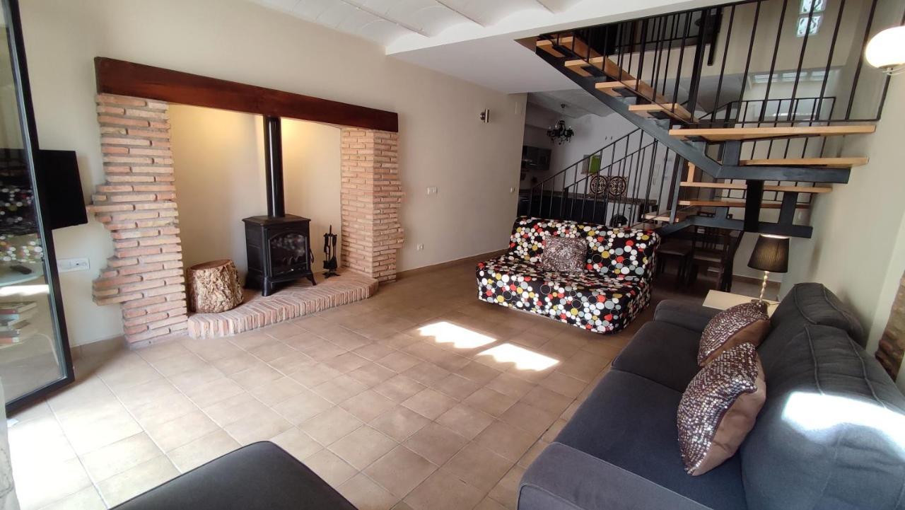 Apartamentos Turisticos Encanto Касерес Экстерьер фото