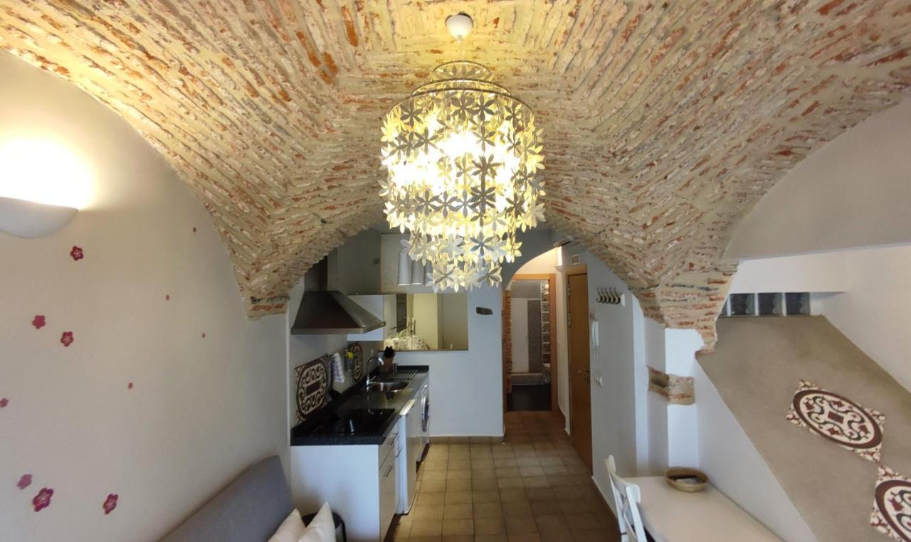 Apartamentos Turisticos Encanto Касерес Экстерьер фото