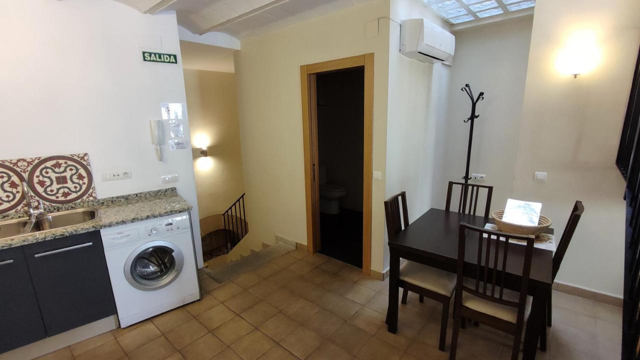 Apartamentos Turisticos Encanto Касерес Экстерьер фото