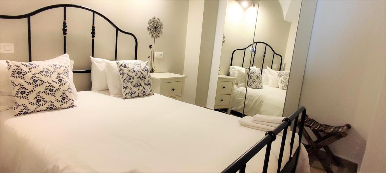 Apartamentos Turisticos Encanto Касерес Экстерьер фото